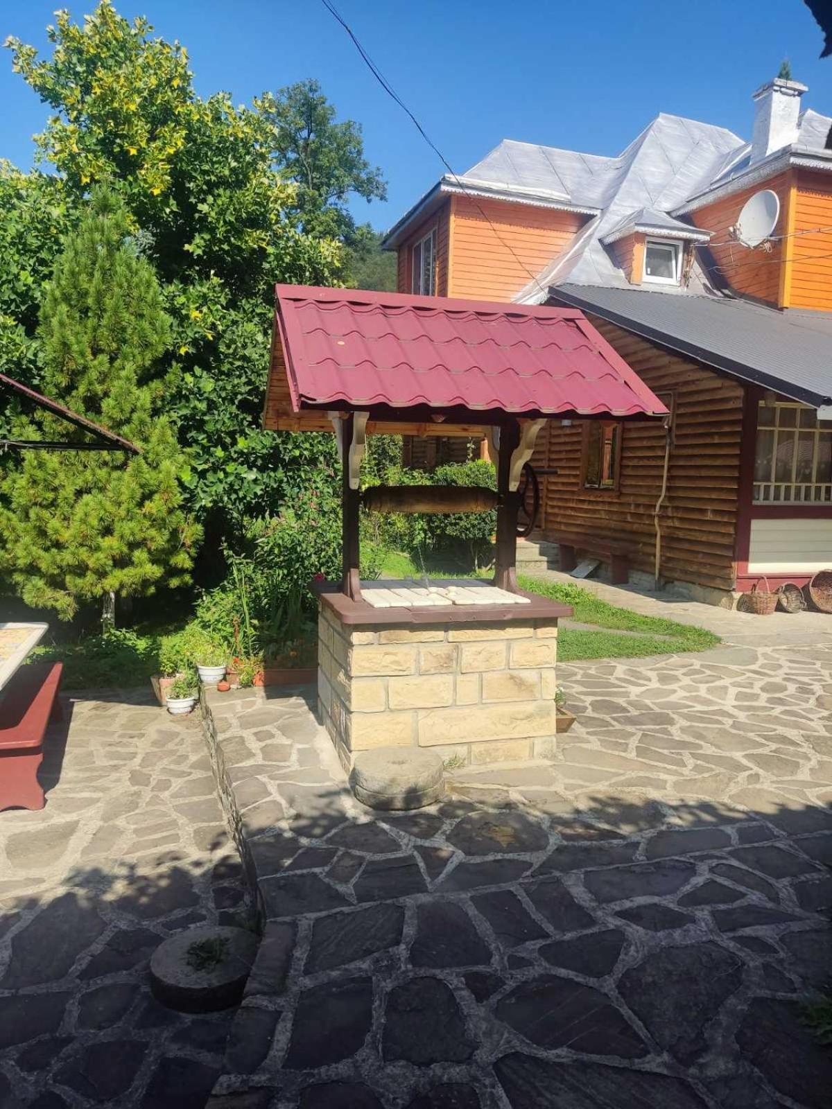 Borgaza Hotel Jaremtsje Buitenkant foto